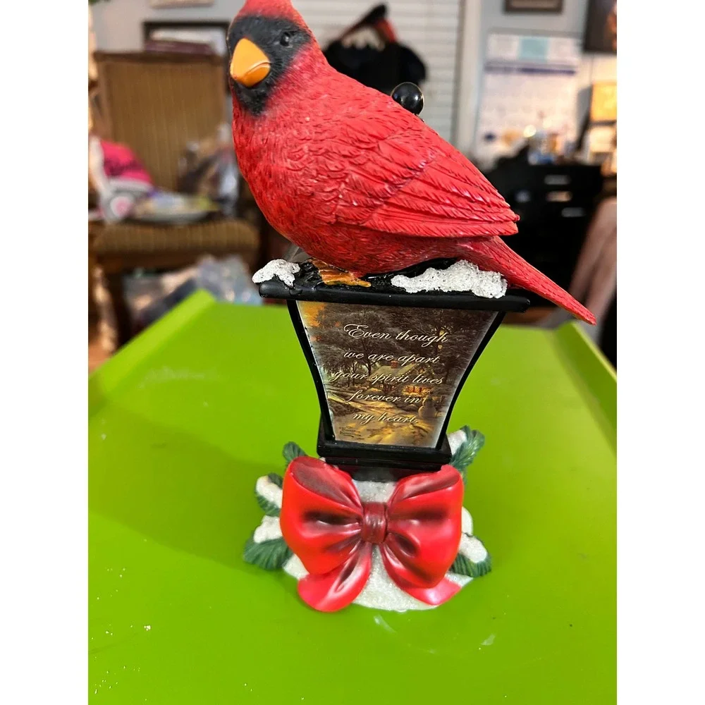 Thomas Kinkade Forever In My Heart Cardinal Lantern Memorial Figurine see chip